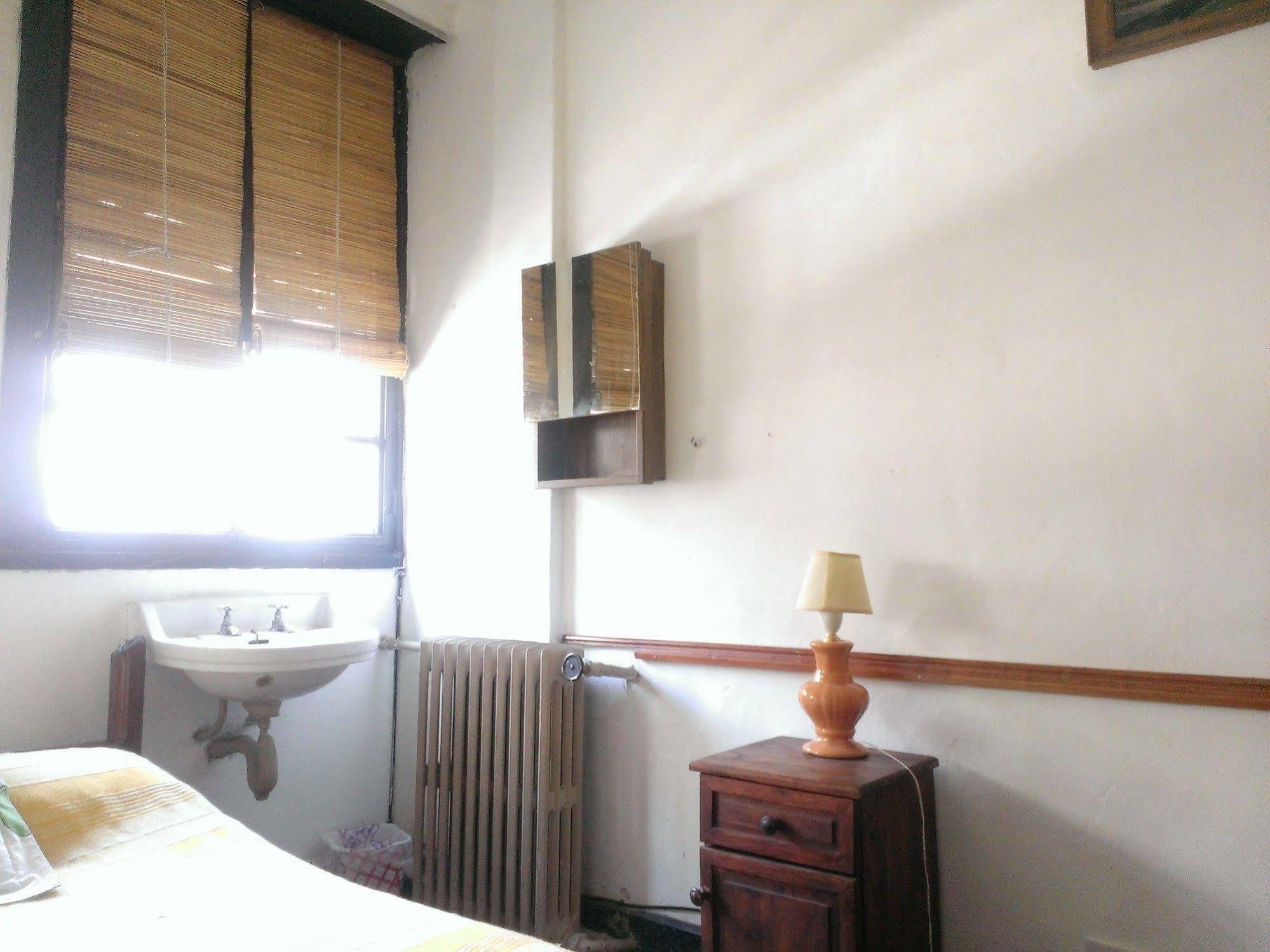 Quechua Guesthouse Hostel Rosario Фунес Экстерьер фото