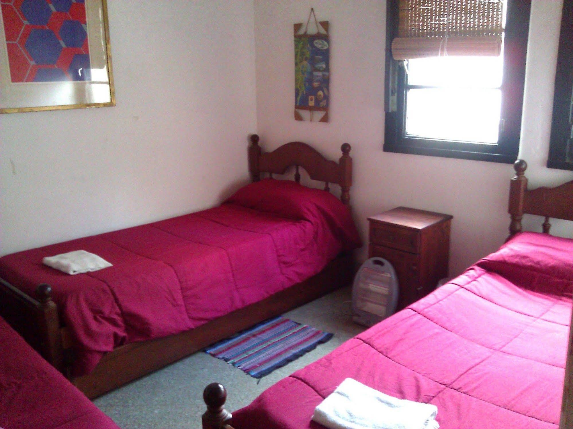 Quechua Guesthouse Hostel Rosario Фунес Экстерьер фото